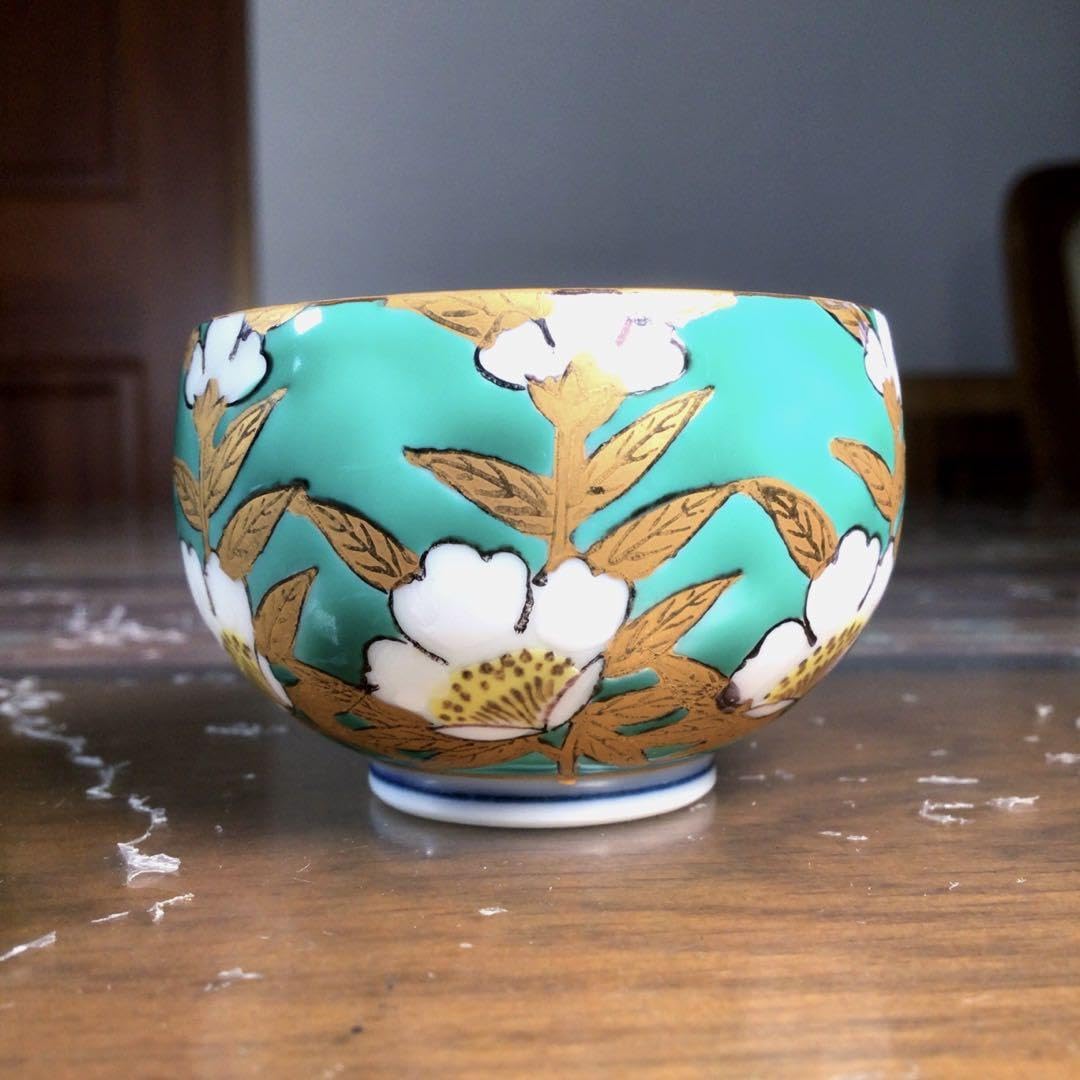 Amazon.co.jp: 有田焼 秀峰 『佐賀錦』 酒器揃 お猪口 5杯 徳利